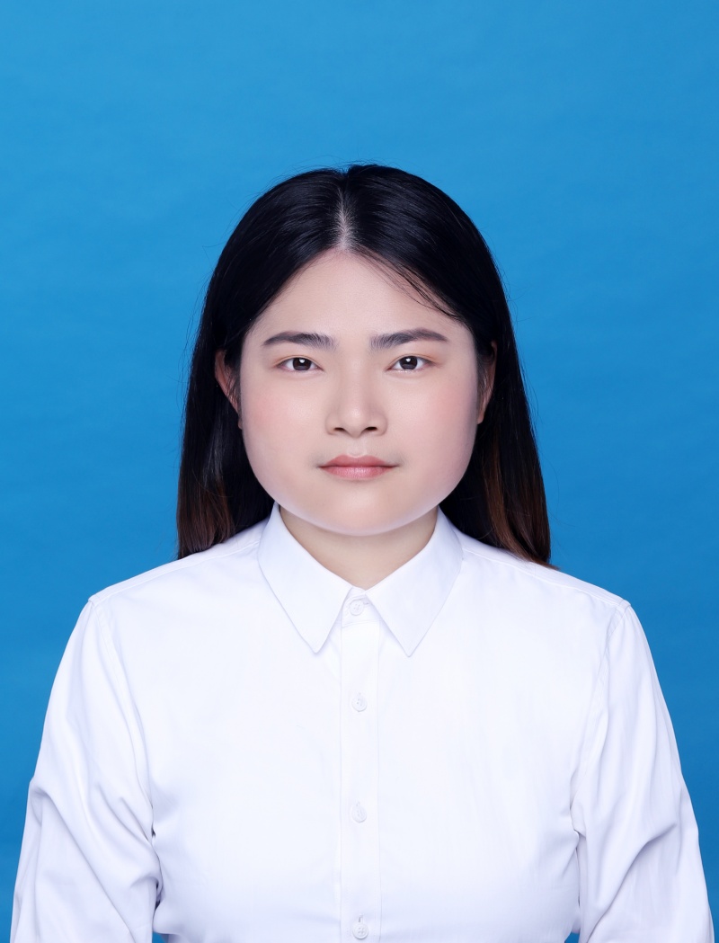李诗菱